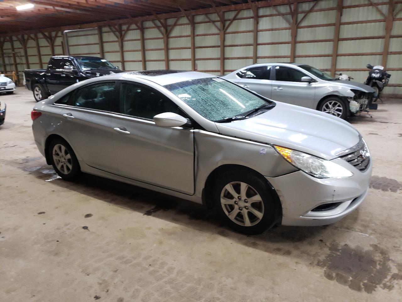 2012 HYUNDAI SONATA GLS photo 10