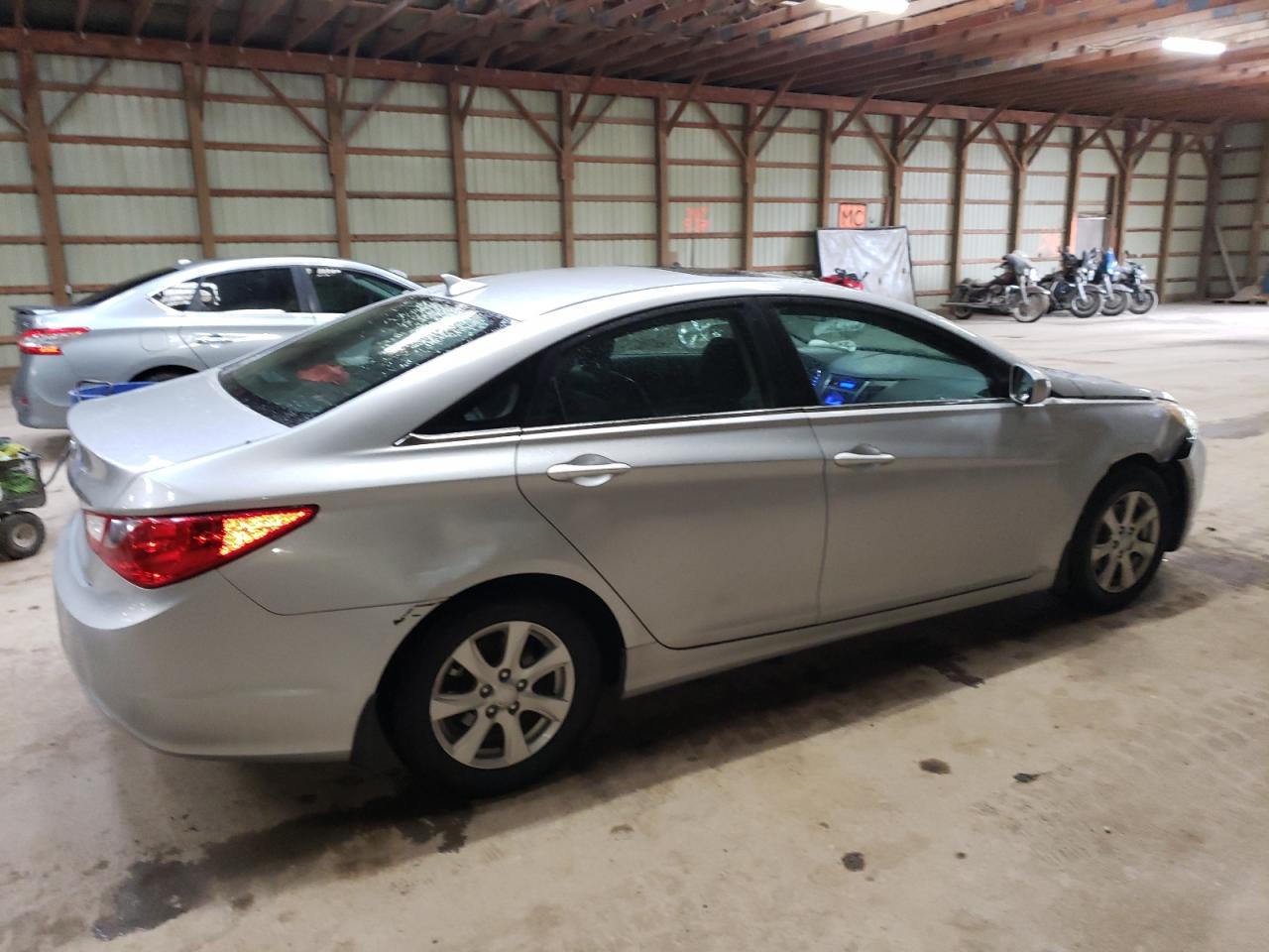 2012 HYUNDAI SONATA GLS photo 7