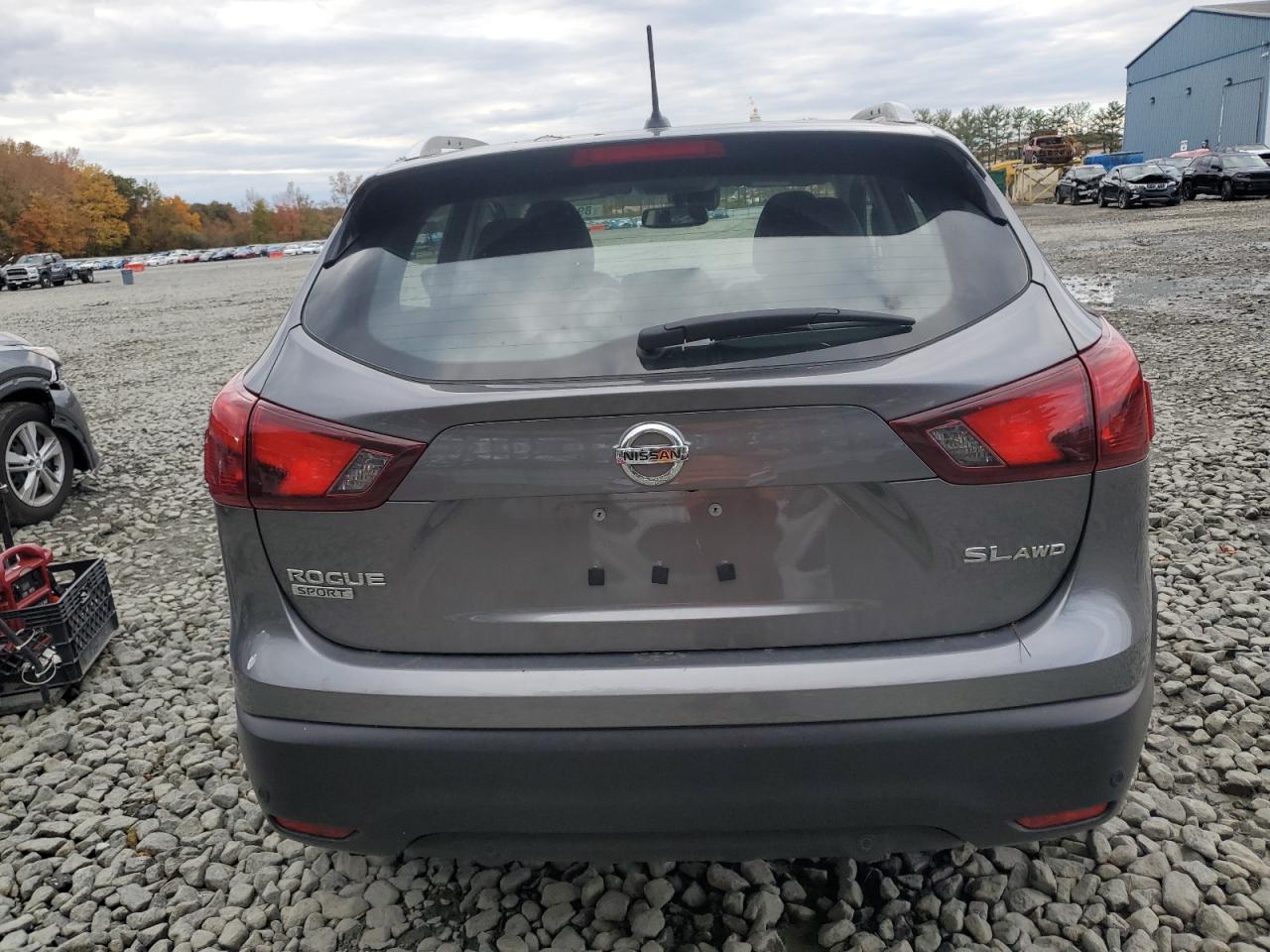 2019 NISSAN ROGUE SPORT S photo 6