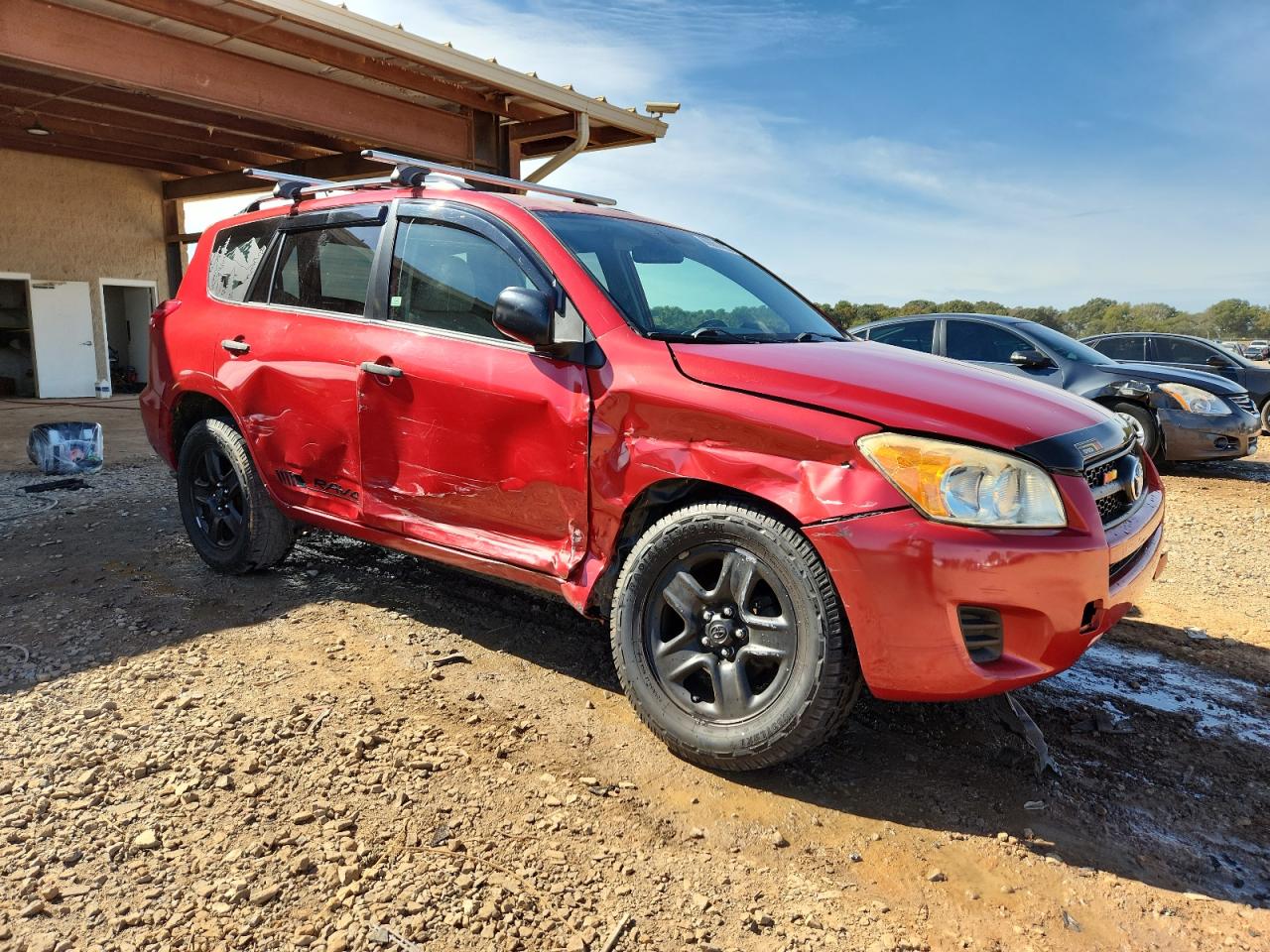 2011 TOYOTA RAV4 BASE photo 4