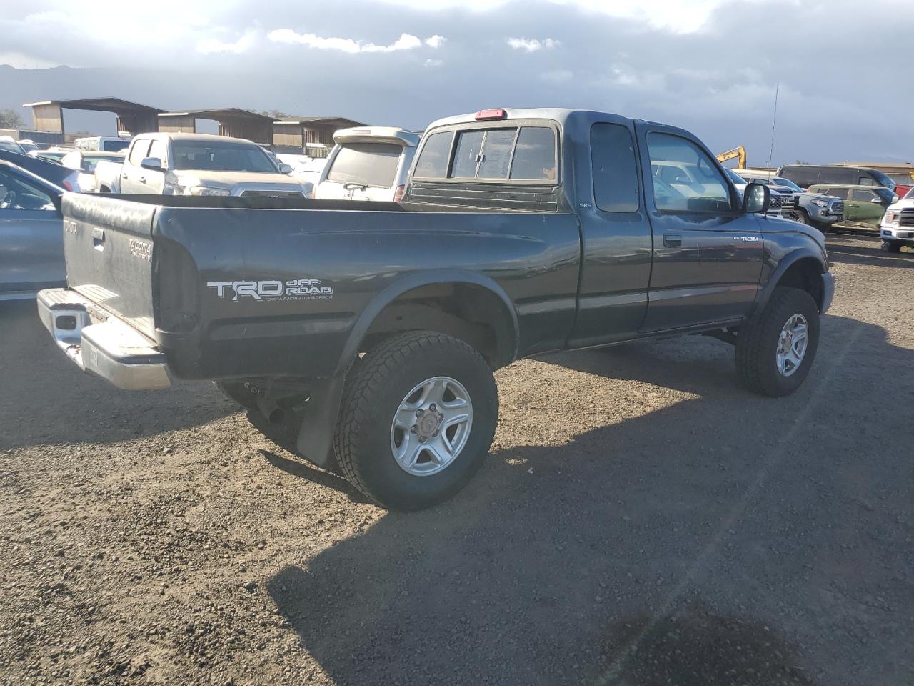 2000 TOYOTA TACOMA XTRACAB PRERUNNER photo 3