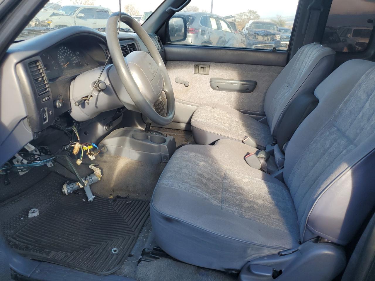 2000 TOYOTA TACOMA XTRACAB PRERUNNER photo 7