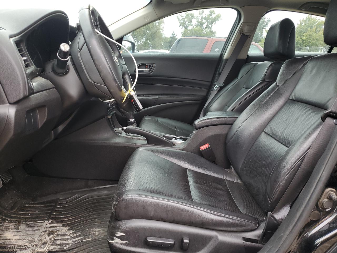 2013 ACURA ILX 20 PREMIUM photo 13