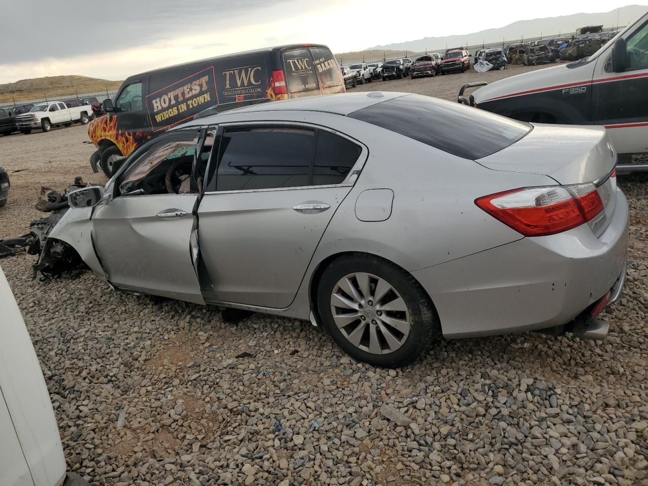 2013 HONDA ACCORD EXL photo 2