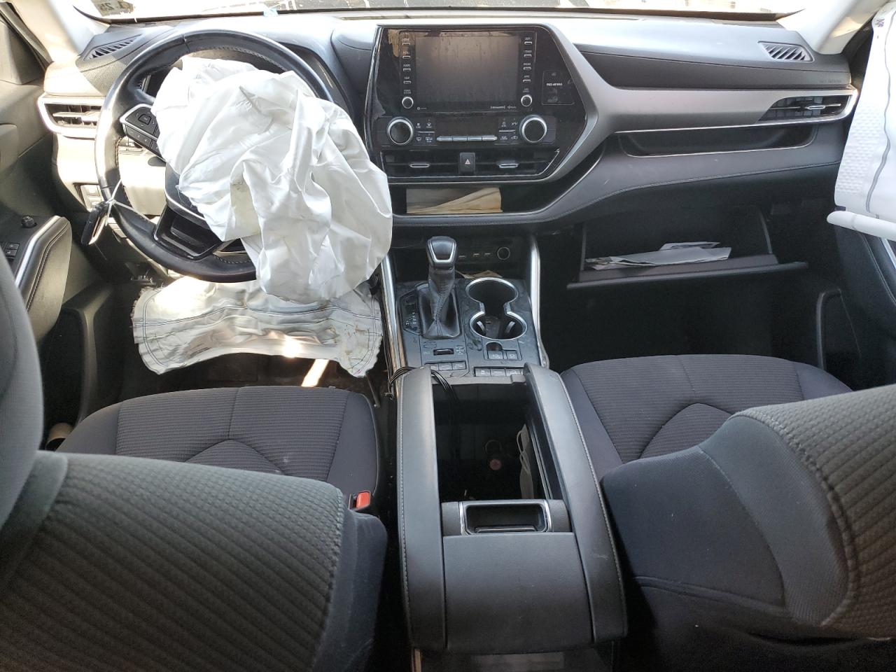 2020 TOYOTA HIGHLANDER L photo 8