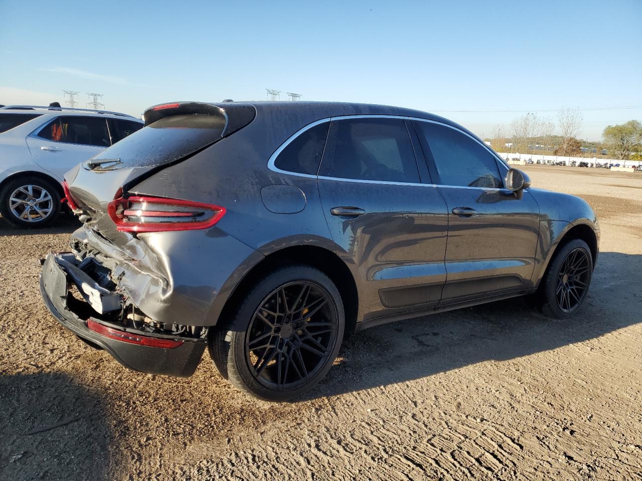 2015 PORSCHE MACAN S photo 5