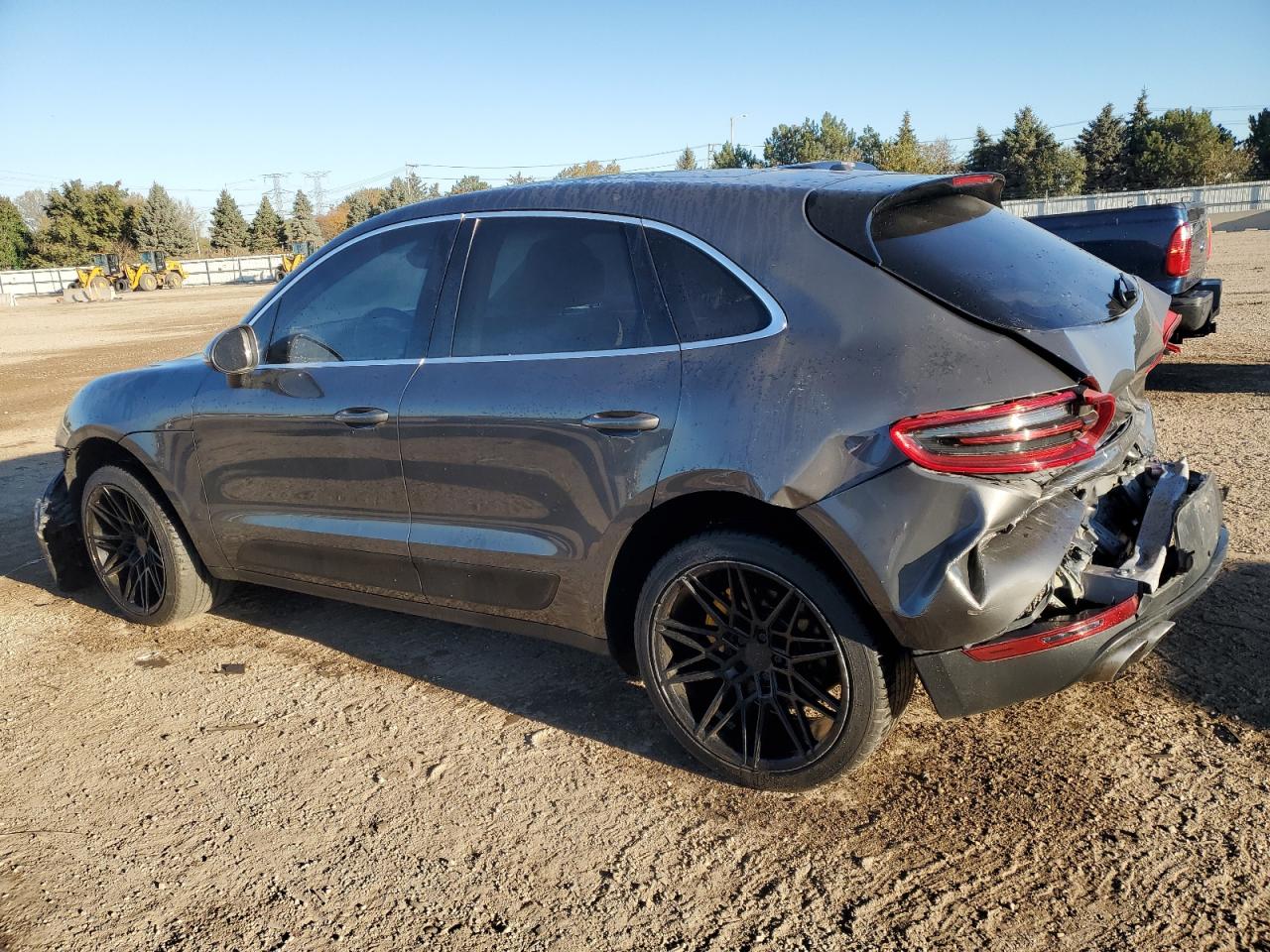 2015 PORSCHE MACAN S photo 3