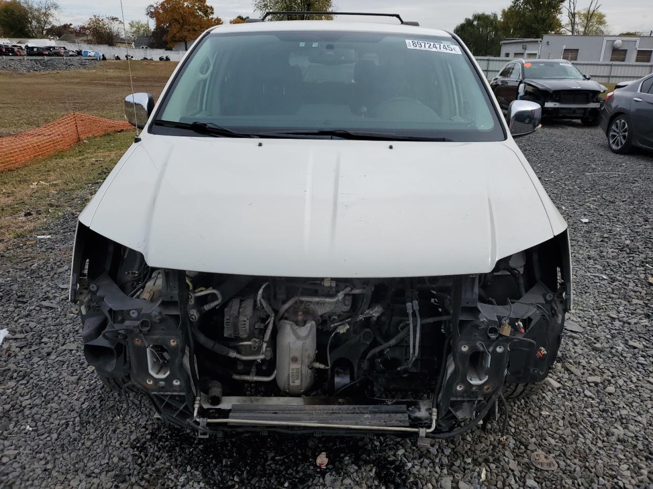 2013 CHRYSLER TOWN & COUNTRY TOURING L photo 9