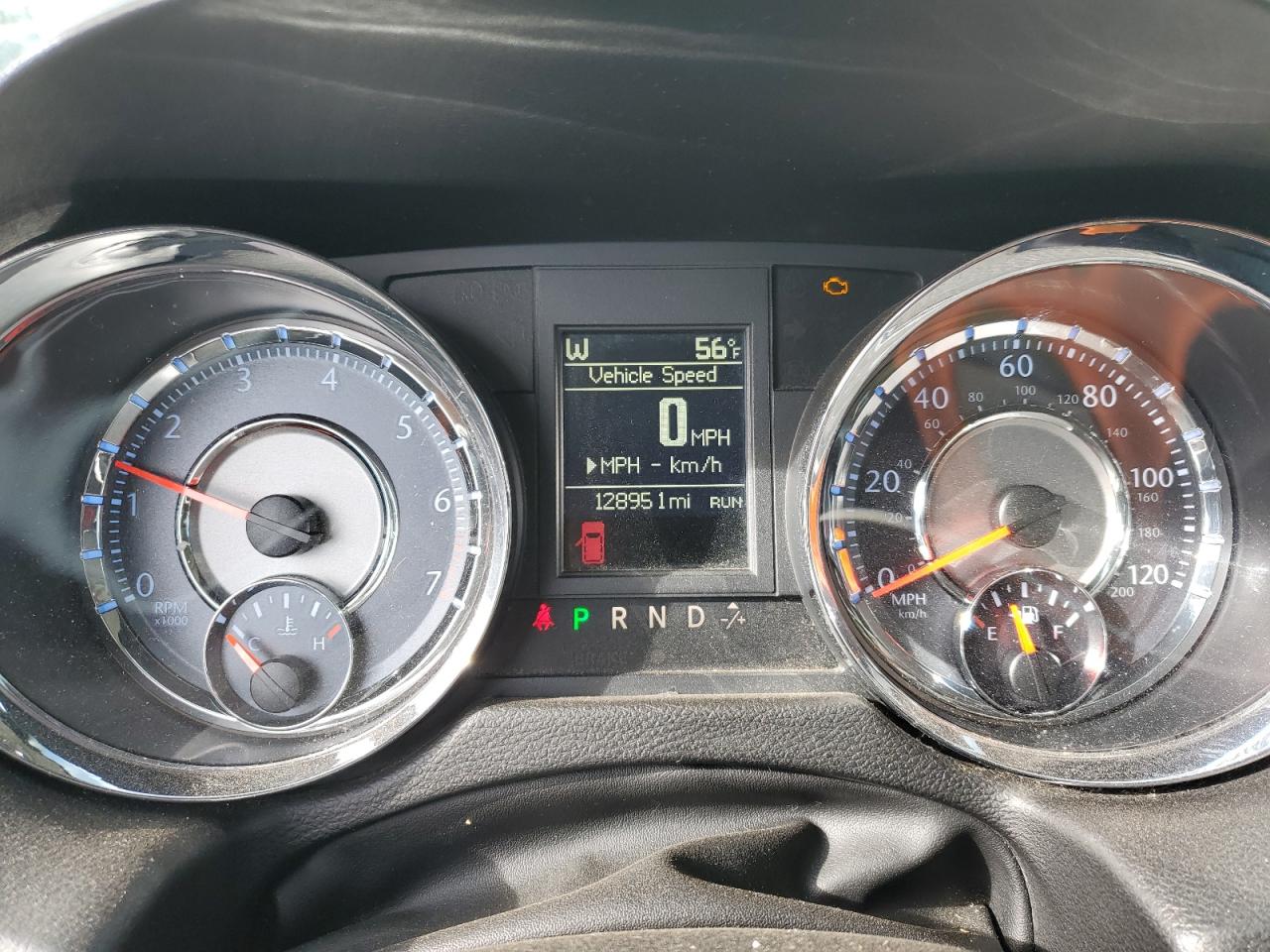 2013 CHRYSLER TOWN & COUNTRY TOURING L photo 17
