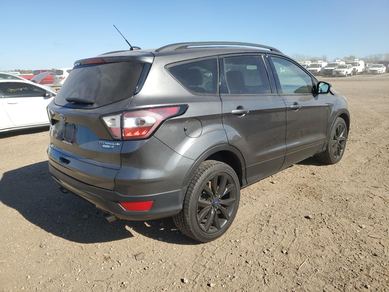 2017 FORD ESCAPE TITANIUM photo 5