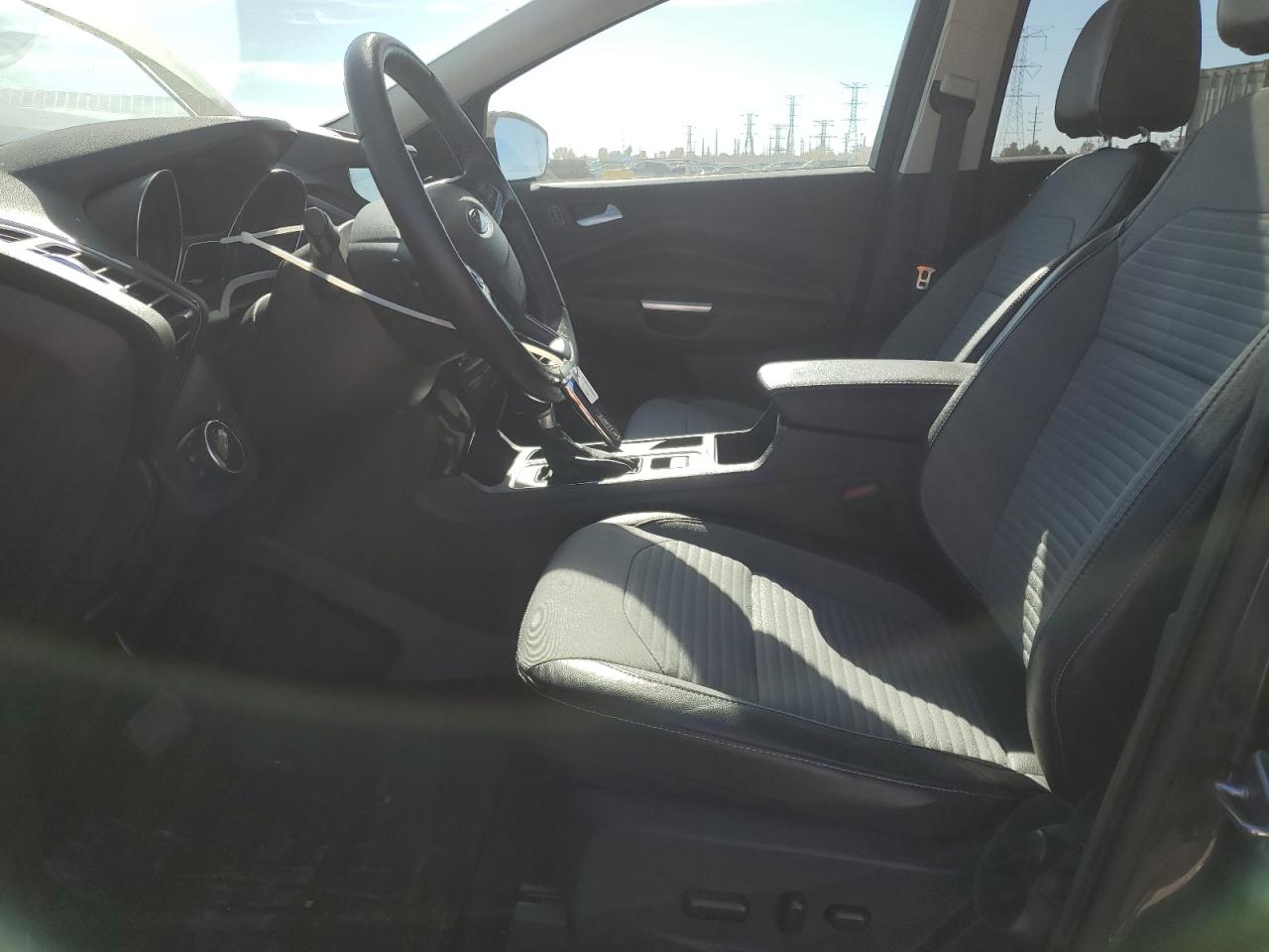 2017 FORD ESCAPE TITANIUM photo 13