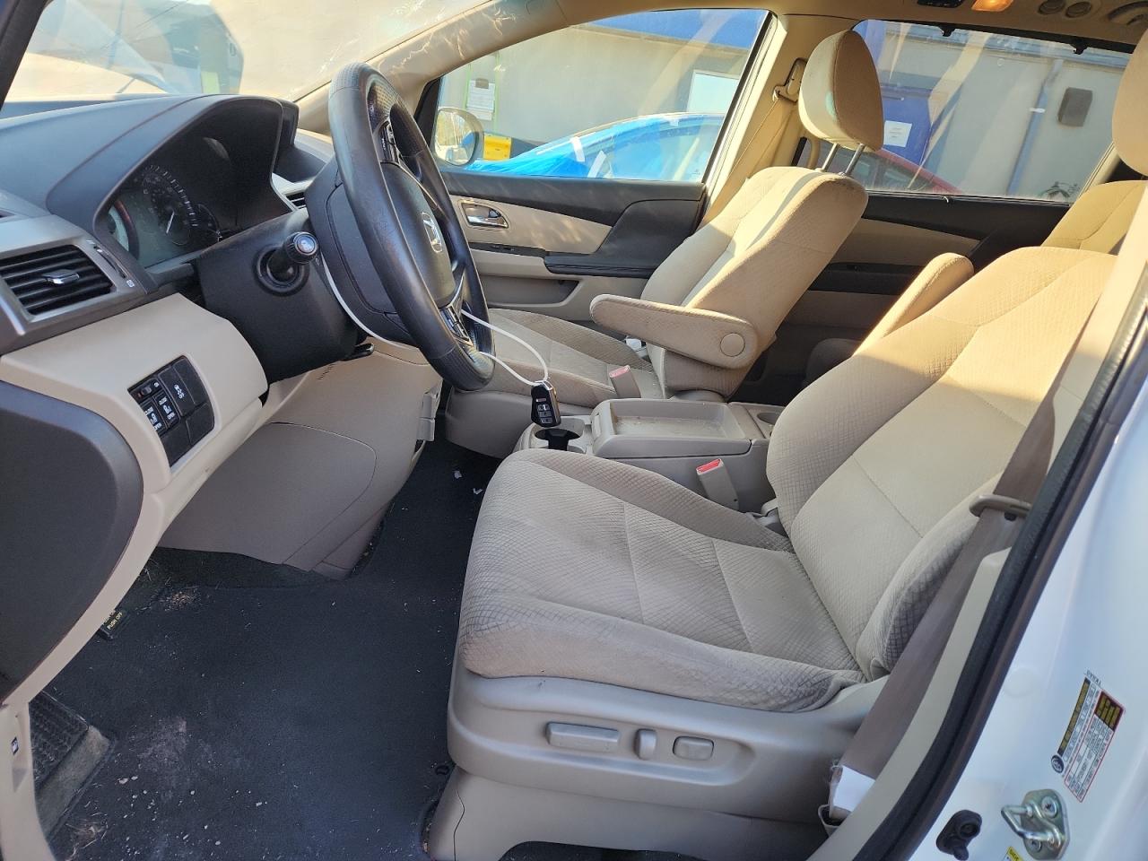 2016 HONDA ODYSSEY SE photo 7