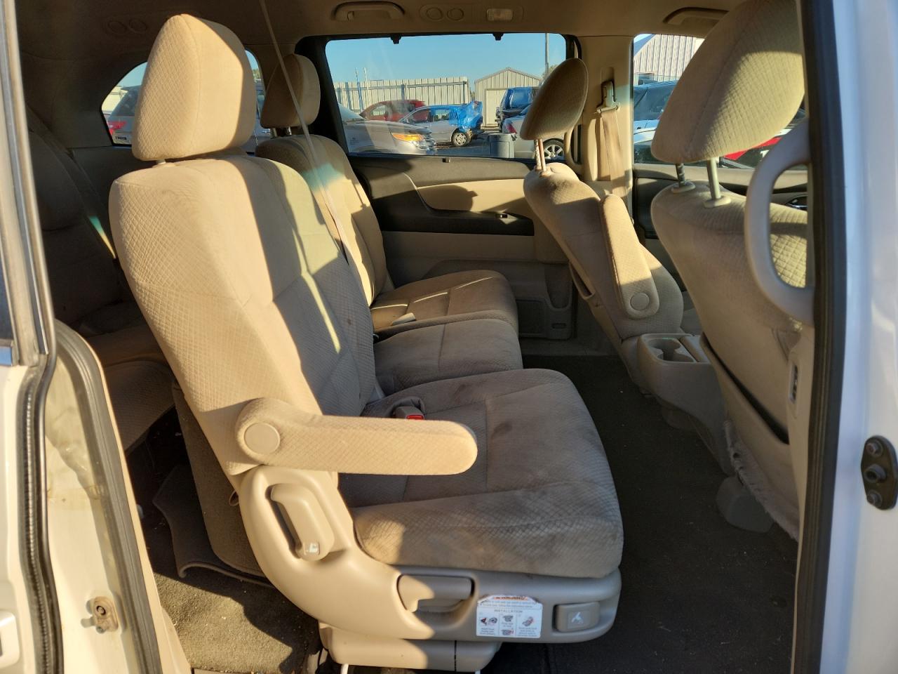 2016 HONDA ODYSSEY SE photo 11