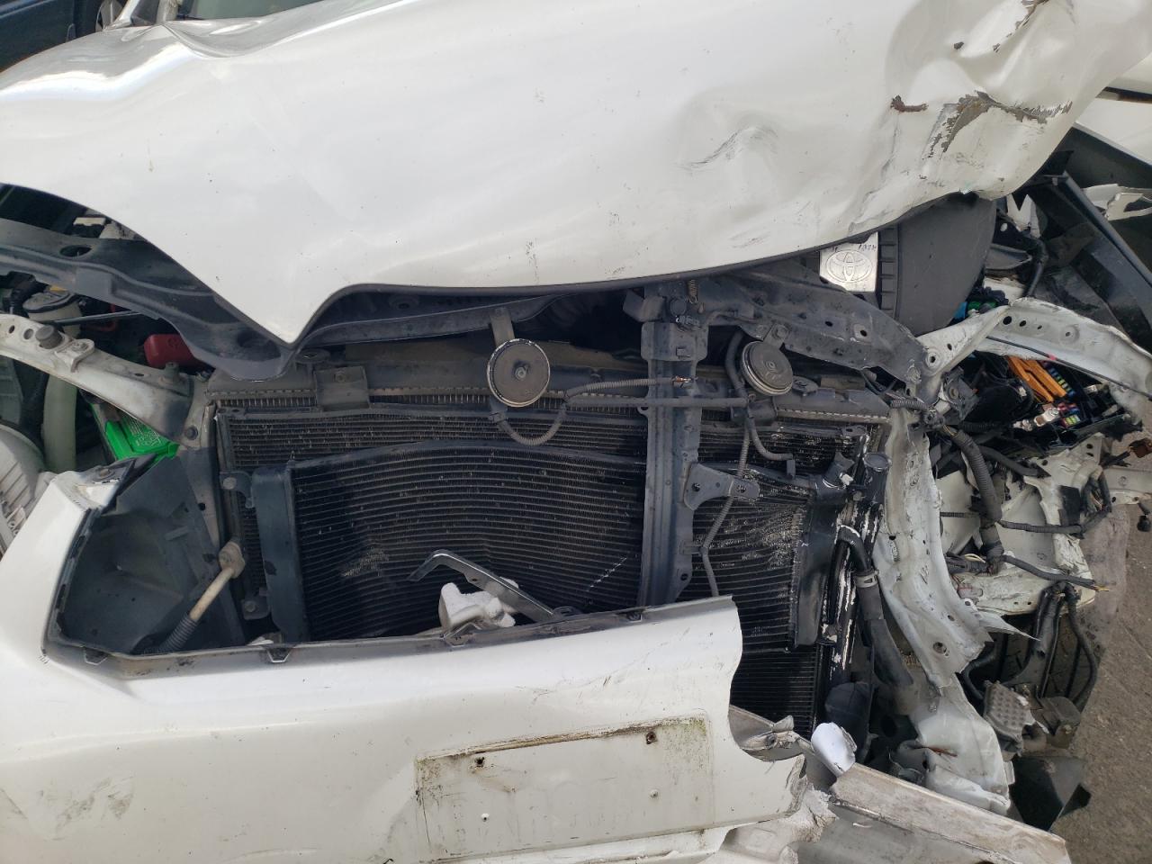 2010 TOYOTA HIGHLANDER HYBRID LIMITED photo 31