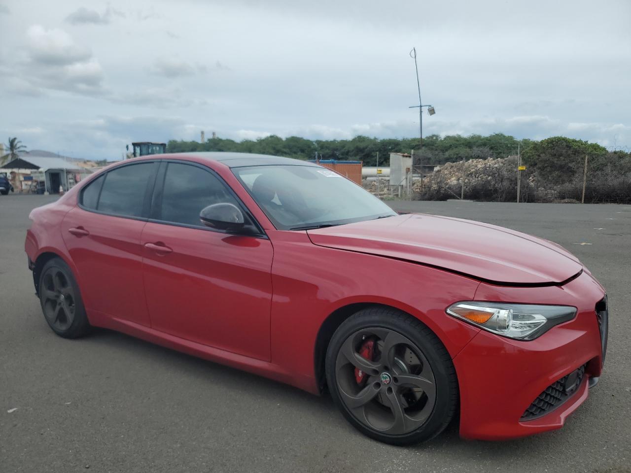 2017 ALFA ROMEO GIULIA photo 4