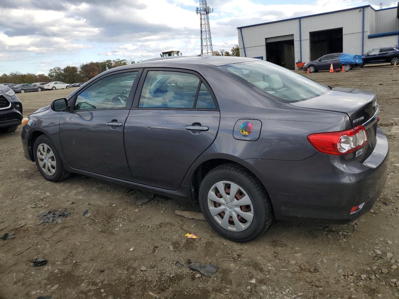 2011 TOYOTA COROLLA BASE photo 4