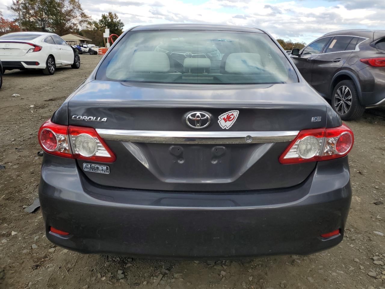 2011 TOYOTA COROLLA BASE photo 16