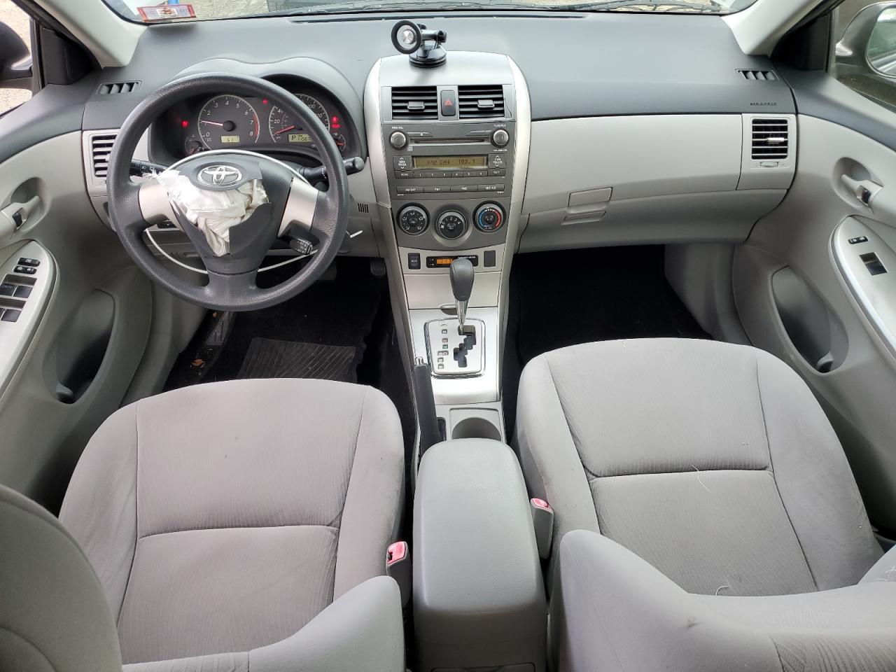 2011 TOYOTA COROLLA BASE photo 22
