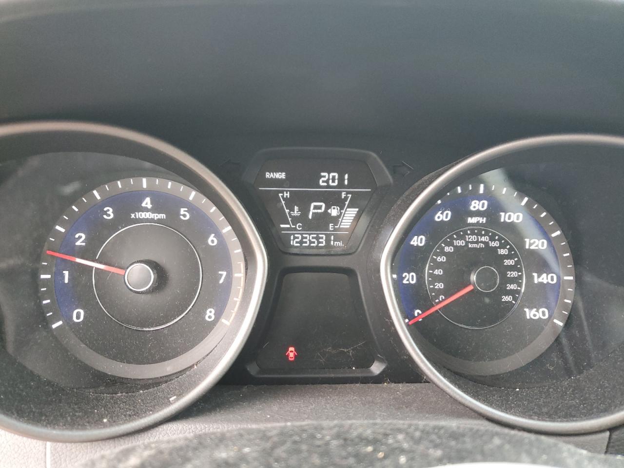 2015 HYUNDAI ELANTRA SE photo 17