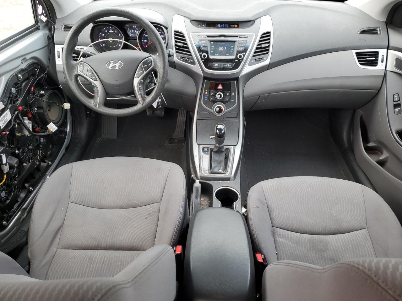 2015 HYUNDAI ELANTRA SE photo 15