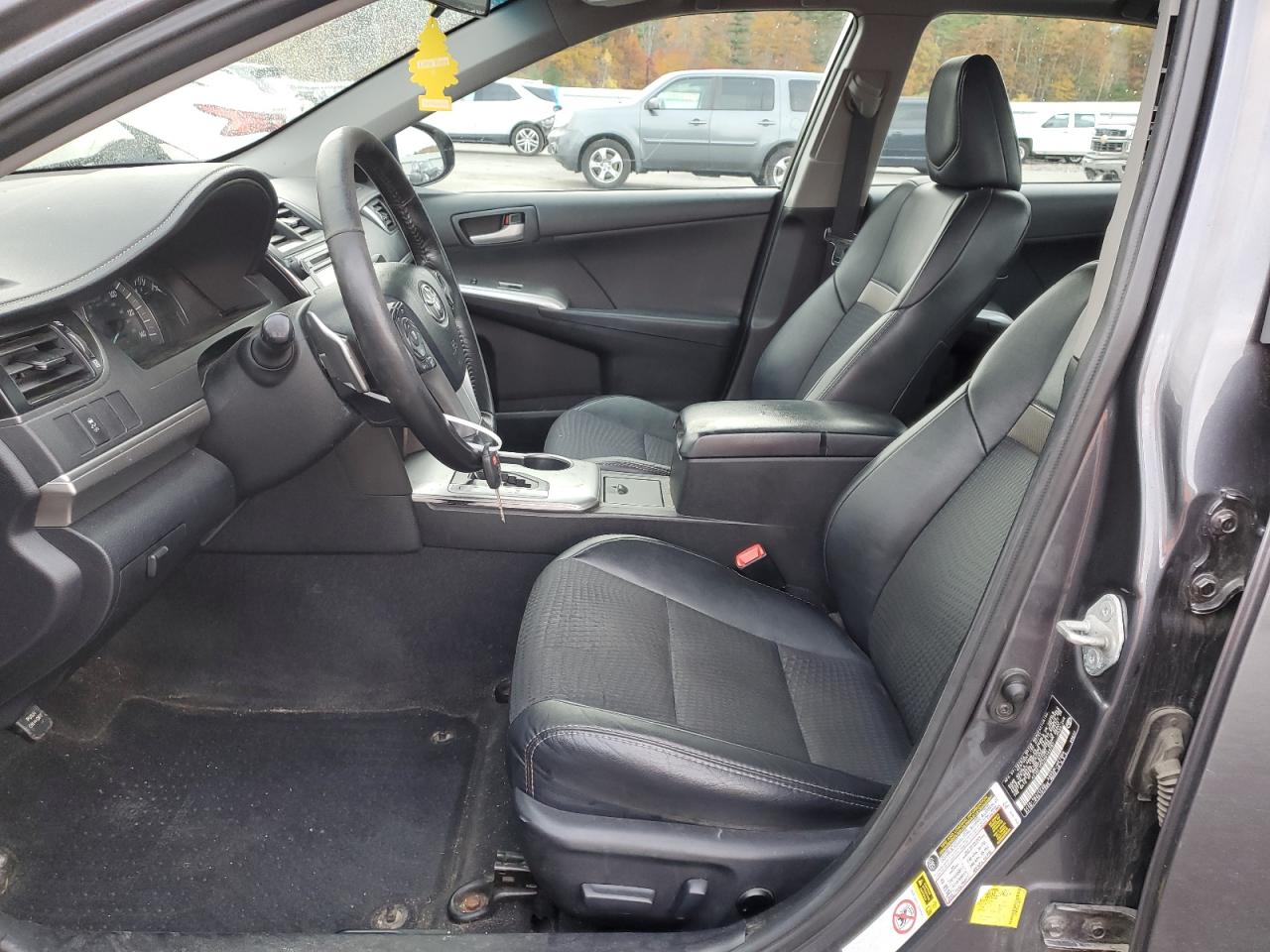 2012 TOYOTA CAMRY BASE photo 19