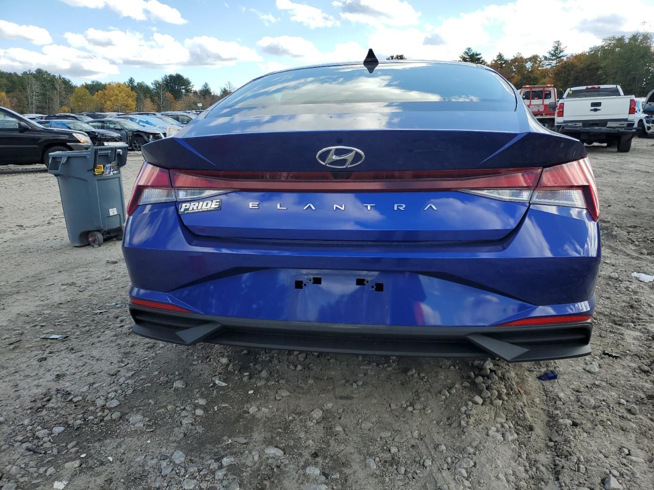 2023 HYUNDAI ELANTRA SEL photo 11