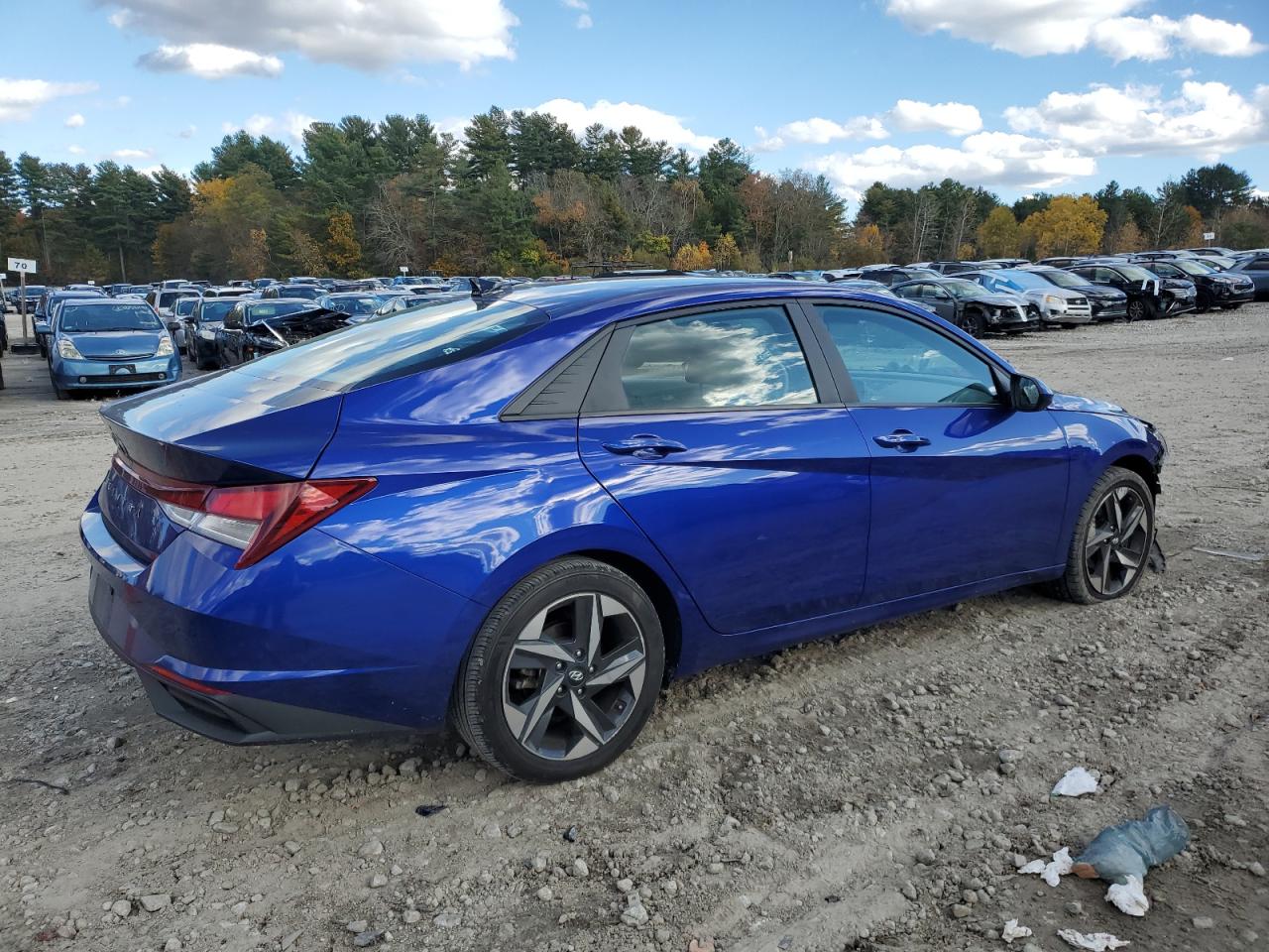 2023 HYUNDAI ELANTRA SEL photo 5