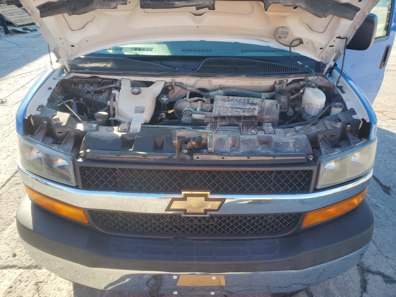 2018 CHEVROLET EXPRESS G3500 LT photo 12