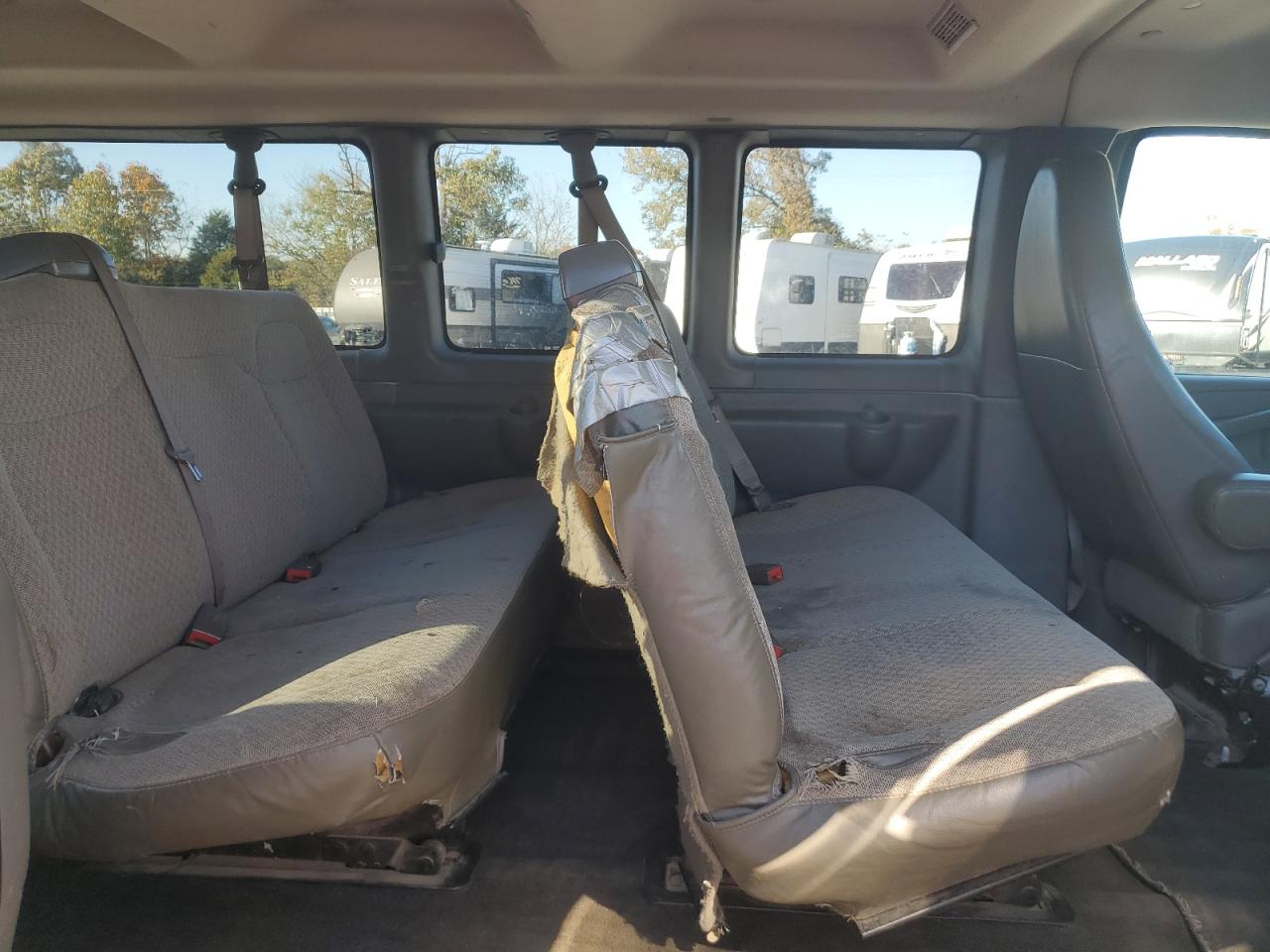 2018 CHEVROLET EXPRESS G3500 LT photo 11