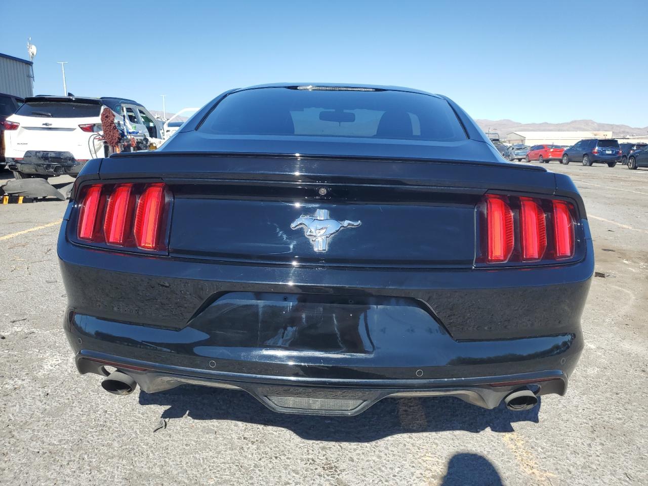 2015 FORD MUSTANG photo 6