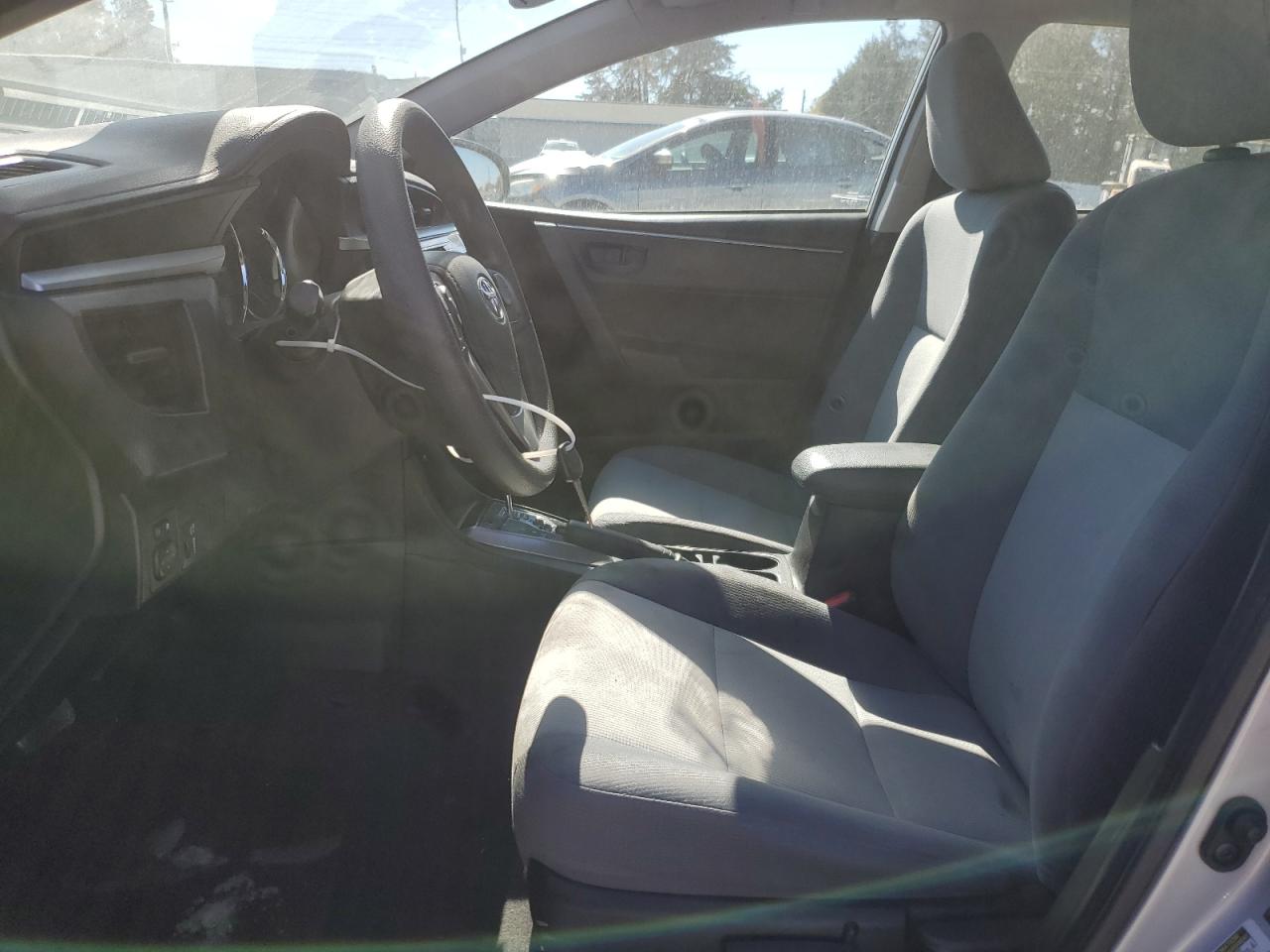 2016 TOYOTA COROLLA L photo 13