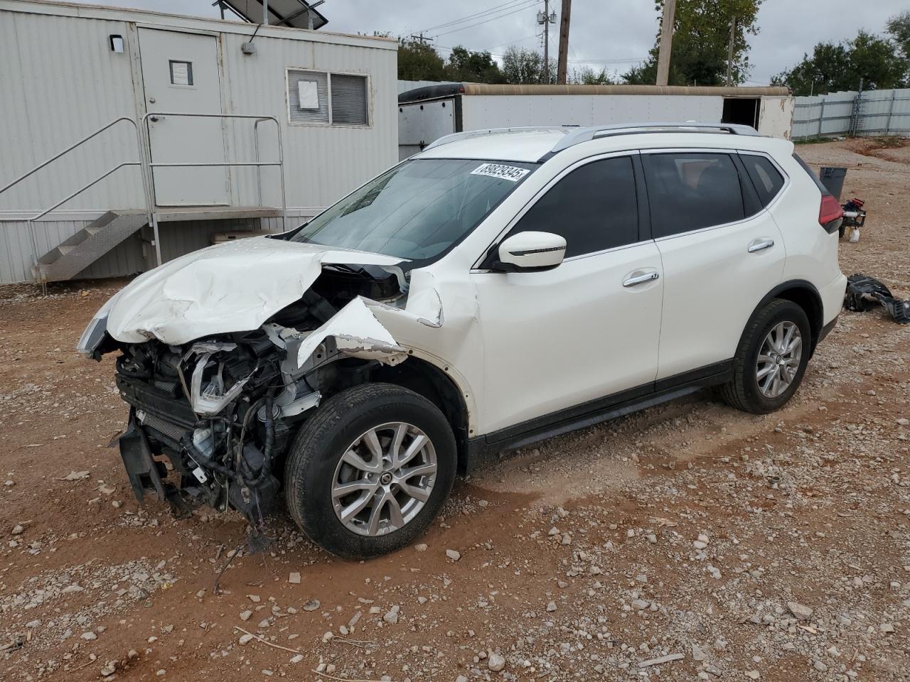 2017 NISSAN ROGUE