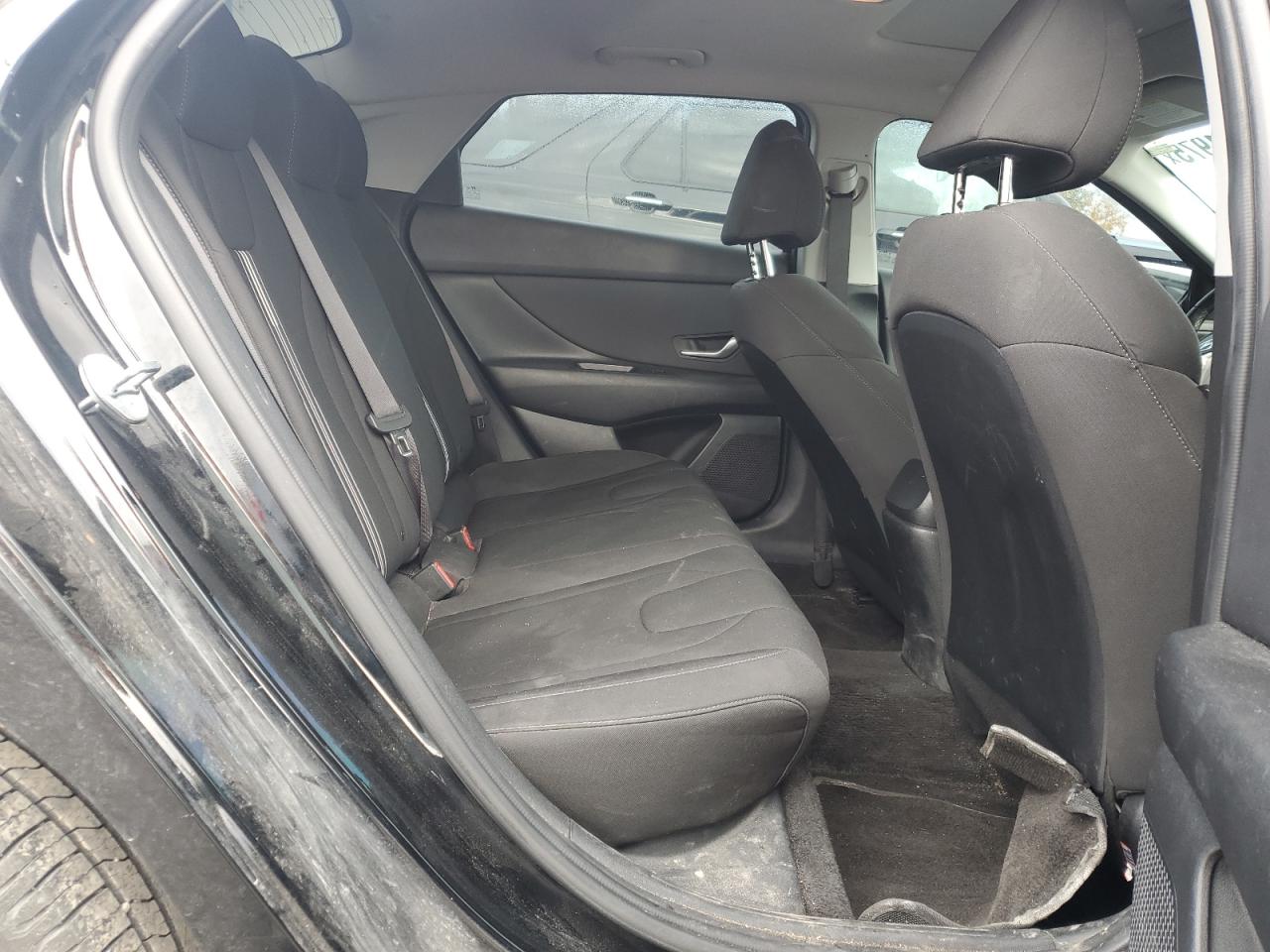 2023 HYUNDAI ELANTRA SEL photo 19