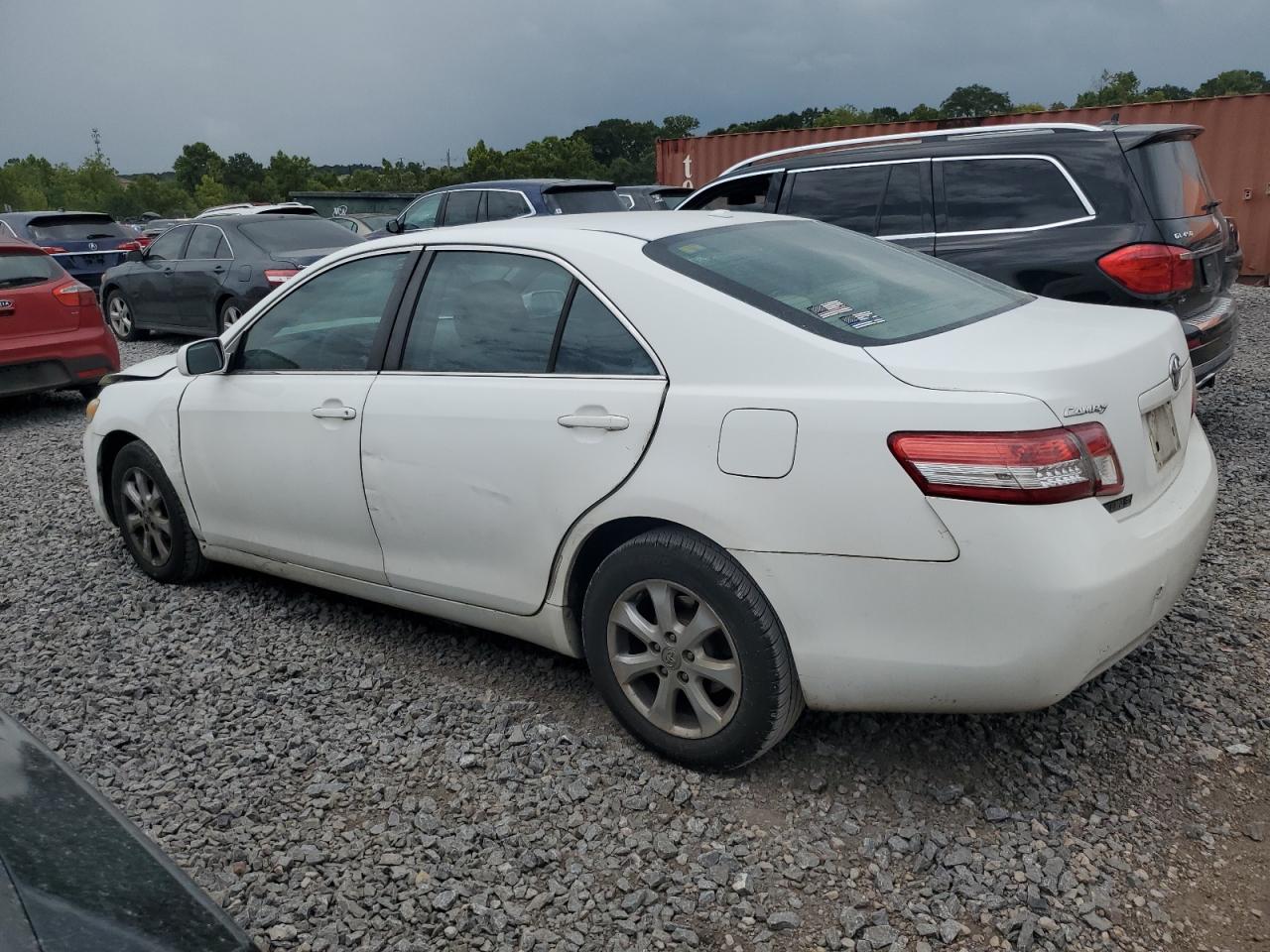 2011 TOYOTA CAMRY BASE photo 4