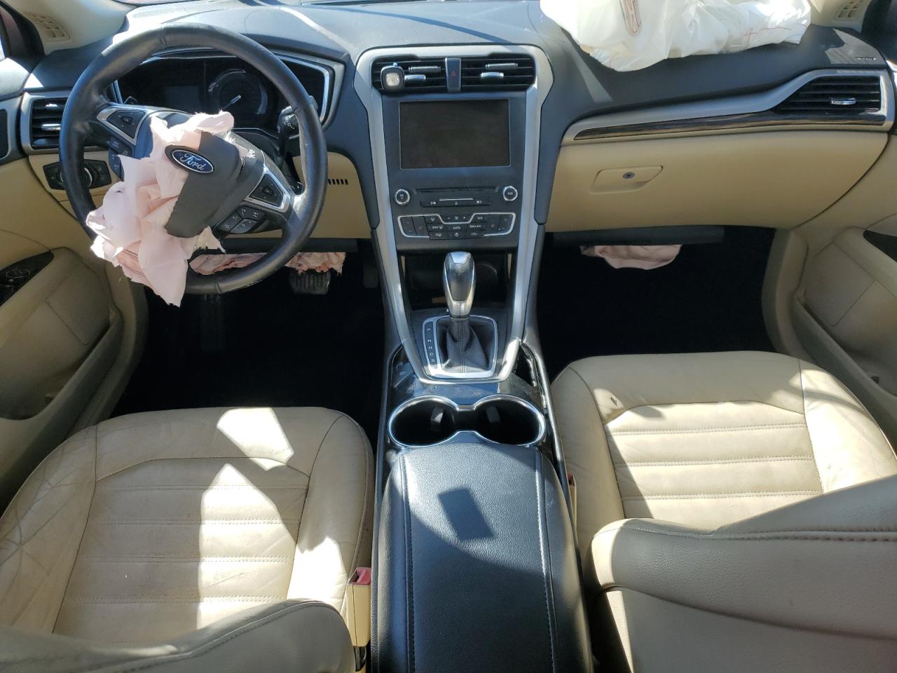 2016 FORD FUSION SE photo 8