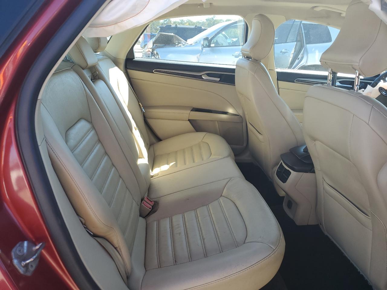 2016 FORD FUSION SE photo 10