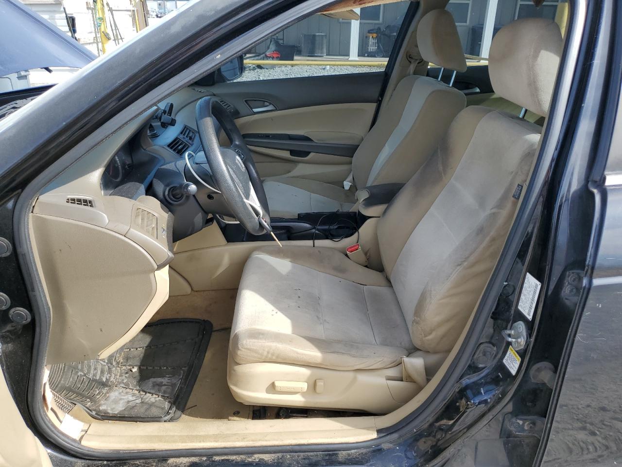 2010 HONDA ACCORD LXP photo 13