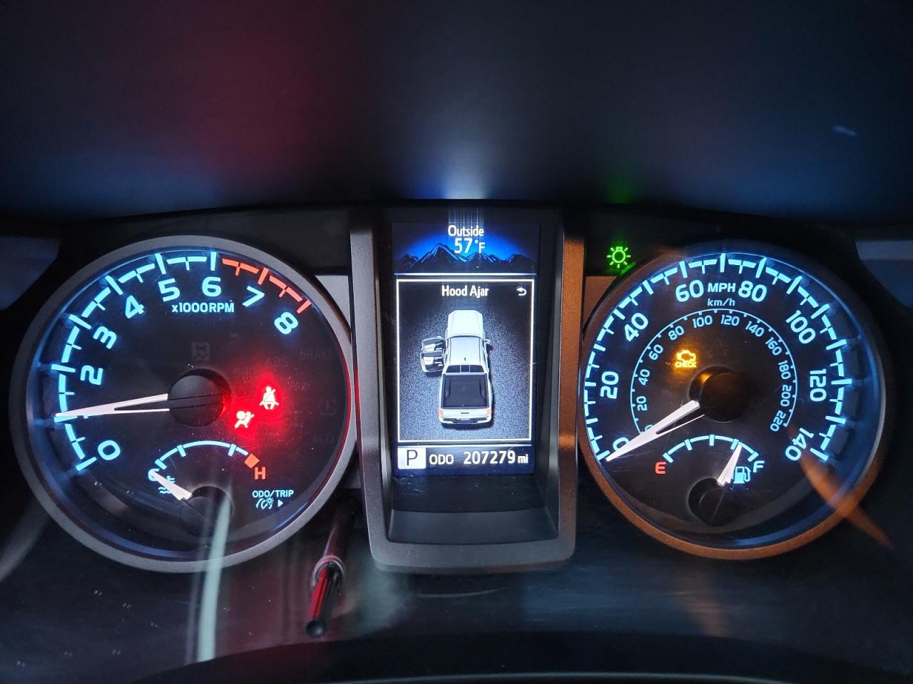 2022 TOYOTA TACOMA TRD OFF-ROAD photo 9