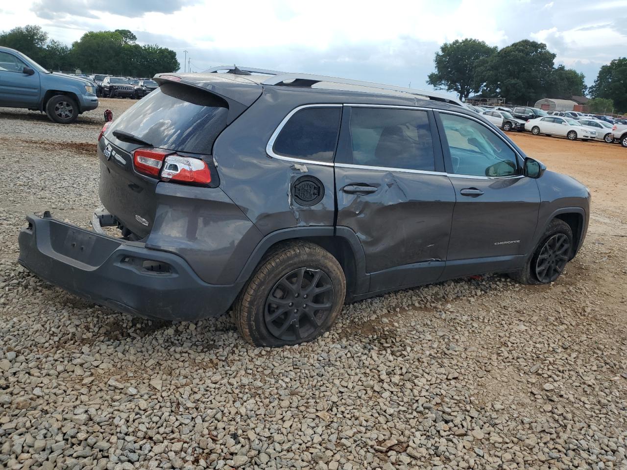 2015 JEEP CHEROKEE LATITUDE photo 5
