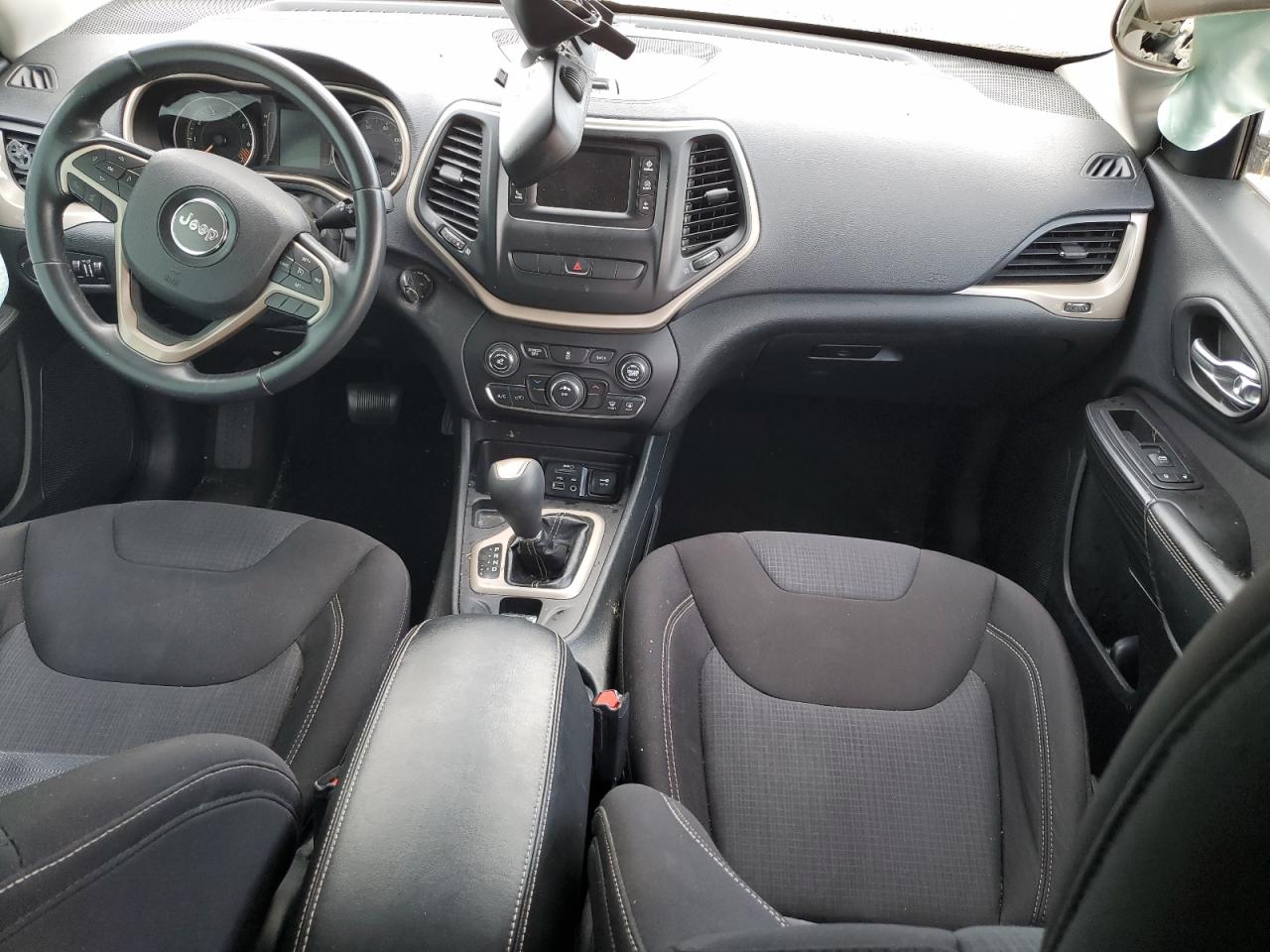2015 JEEP CHEROKEE LATITUDE photo 15