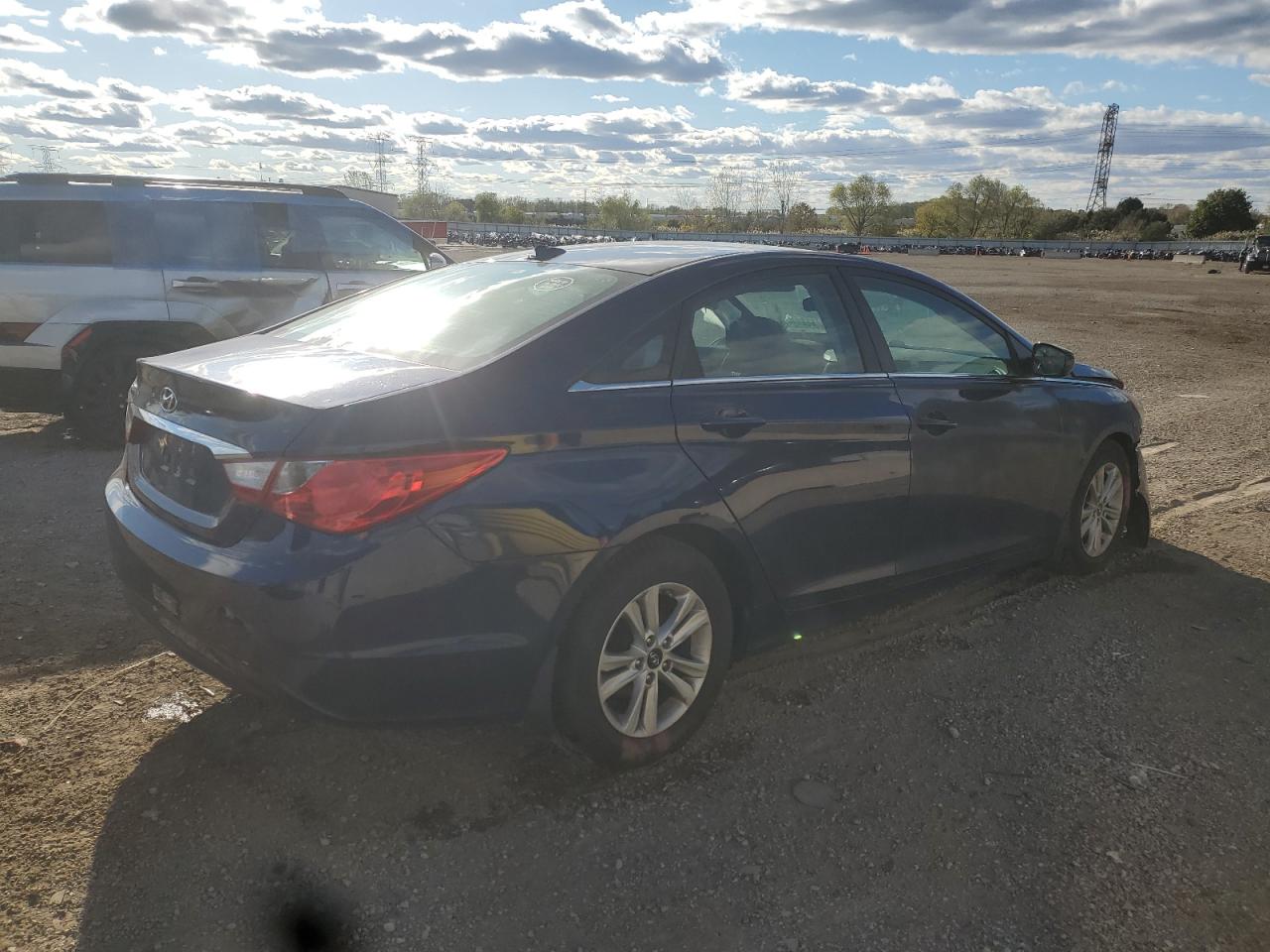 2013 HYUNDAI SONATA GLS photo 3