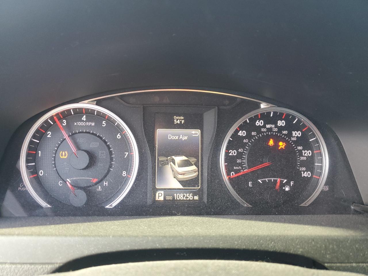2017 TOYOTA CAMRY SE photo 25