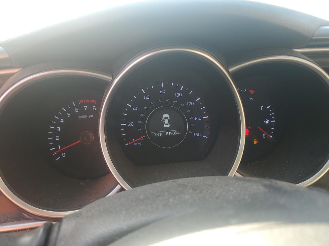 2014 KIA OPTIMA LX photo 25