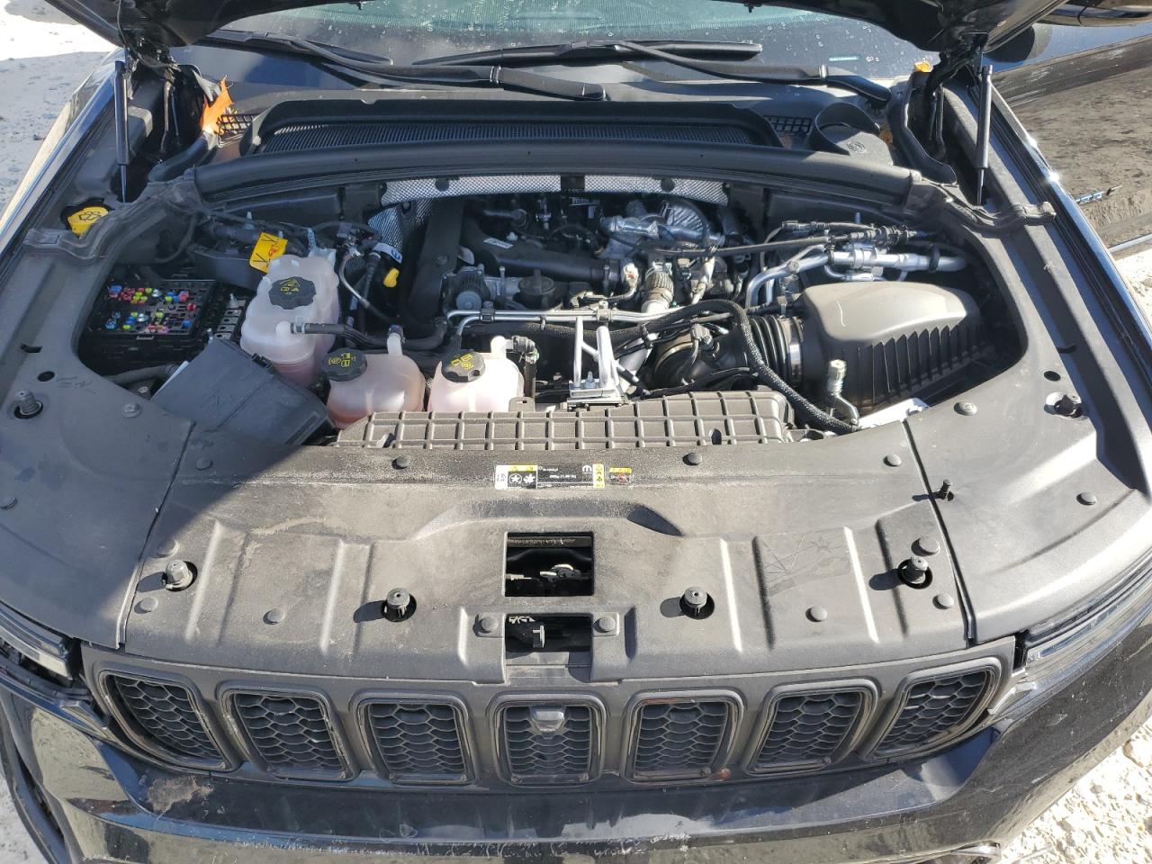 2024 JEEP GRAND CHEROKEE LIMITED 4XE photo 12