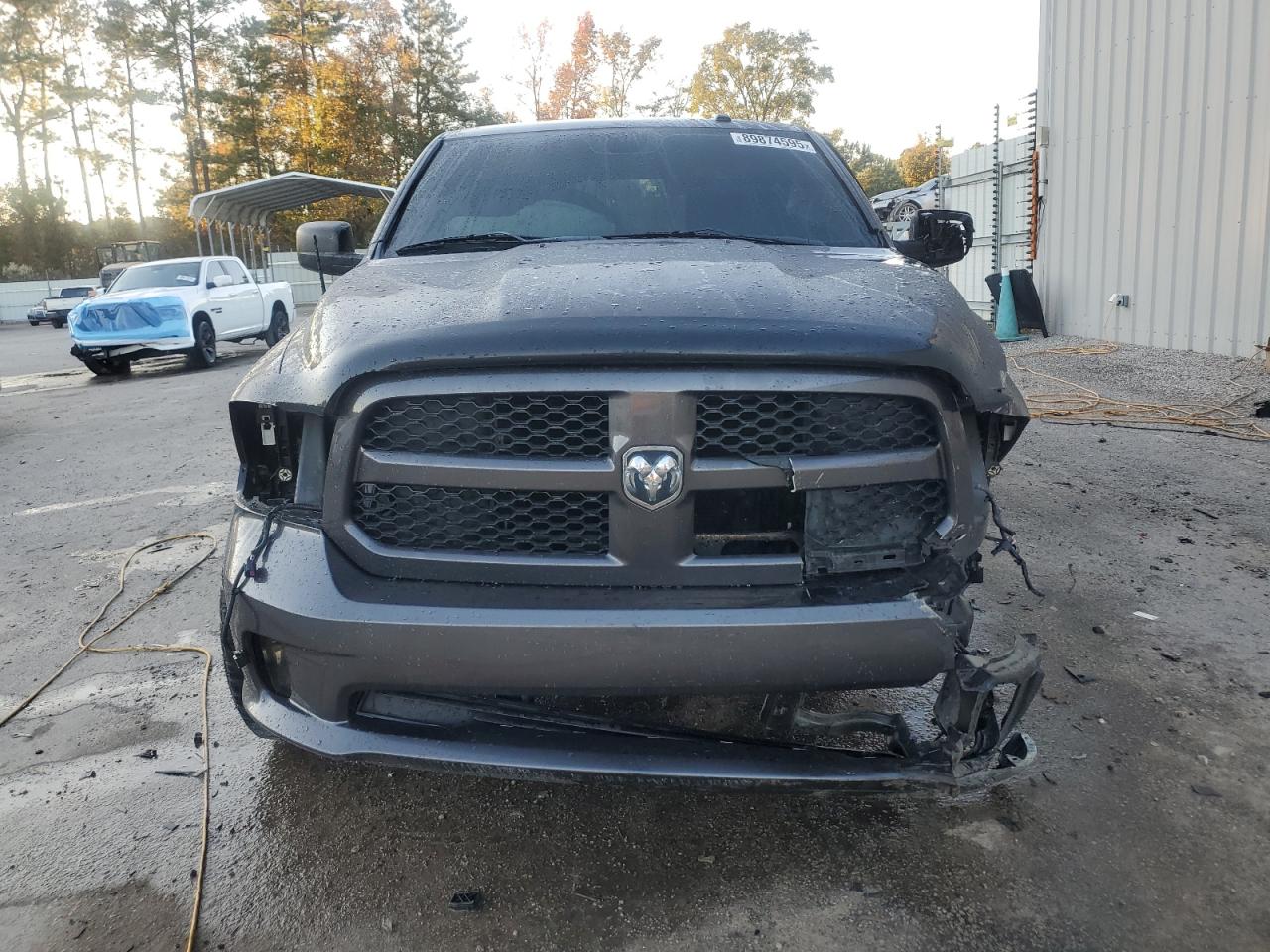 2016 RAM 1500 SLT photo 5