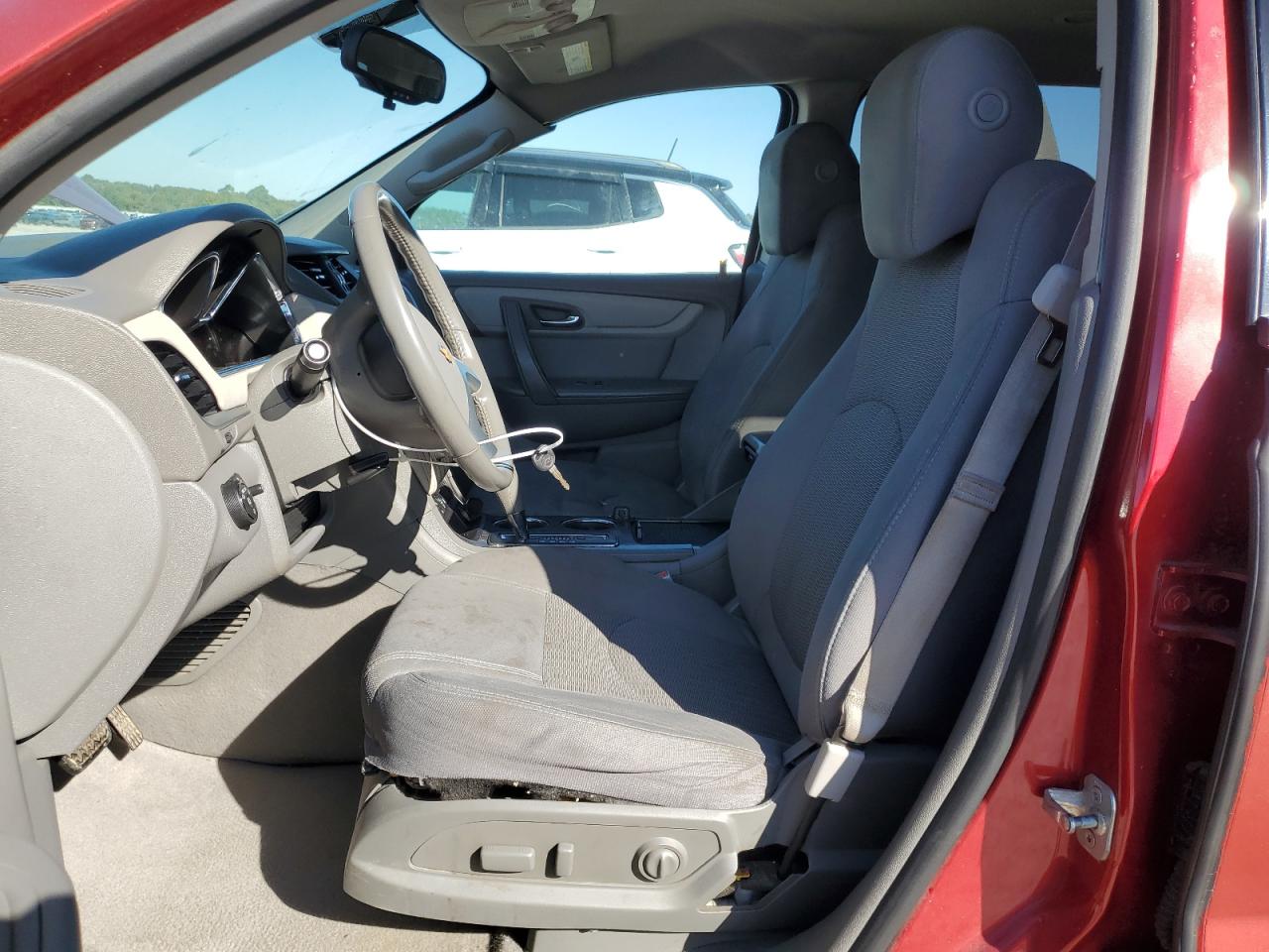 2014 CHEVROLET TRAVERSE photo 13