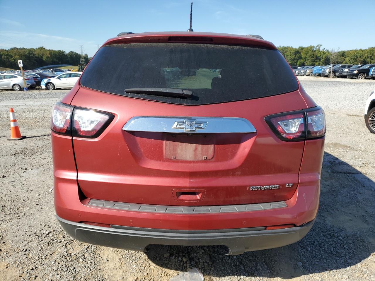 2014 CHEVROLET TRAVERSE photo 11