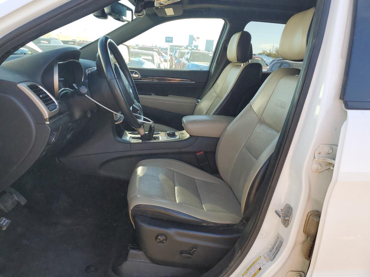 2016 JEEP GRAND CHEROKEE LIMITED photo 13