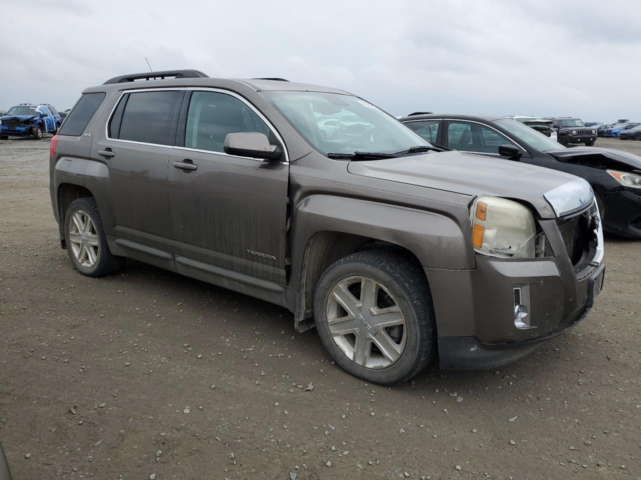 2012 GMC TERRAIN SLE photo 7