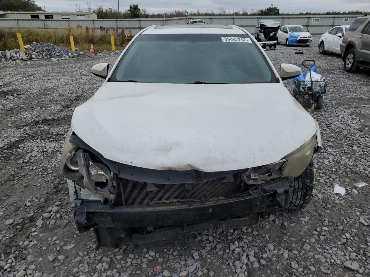 2017 TOYOTA CAMRY LE photo 13